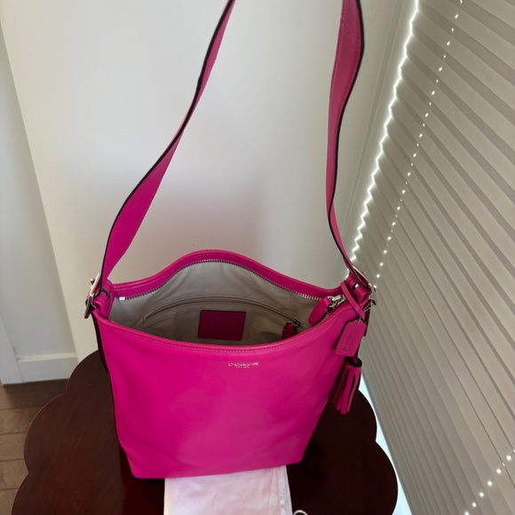 Coach new authentic leather bag - Picture 7 of 10